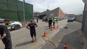 İŞ YERİNDE SİLAHLI SALDIRIYA UĞRAYAN HURDACI AĞIR YARALANDI