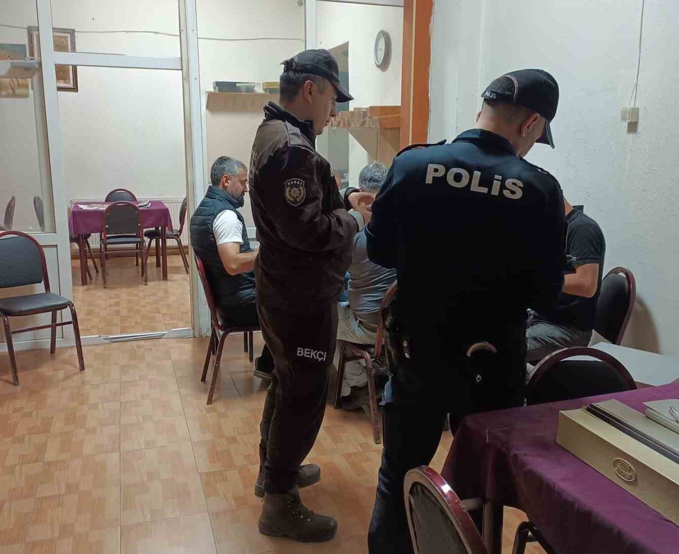 20250508aw449985-0-e1746700601577