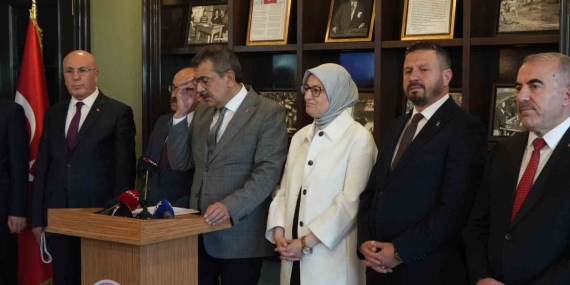 Bakan Tekin: “Balıkesir’de 22 yılda 17 milyar TL’lik yatırım yaptık”