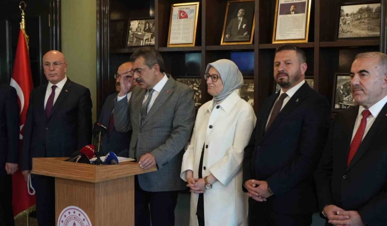 Bakan Tekin: “Balıkesir’de 22 yılda 17 milyar TL’lik yatırım yaptık”