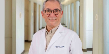 PROF. DR. ŞENDUR: "TORUNLARLA OYNAMAK DA EGZERSİZ SAYILIR"