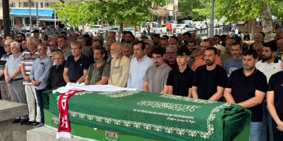 Ali Hikmet Akkaş toprağa verildi