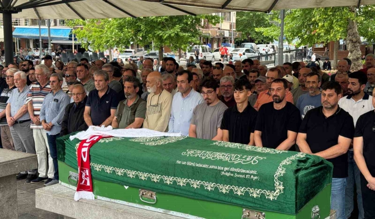 Ali Hikmet Akkaş toprağa verildi