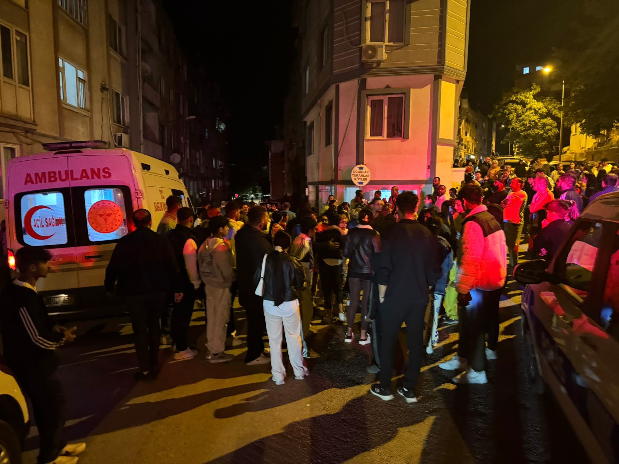 ERDEK'TE KAVGA: 1 ÖLÜ