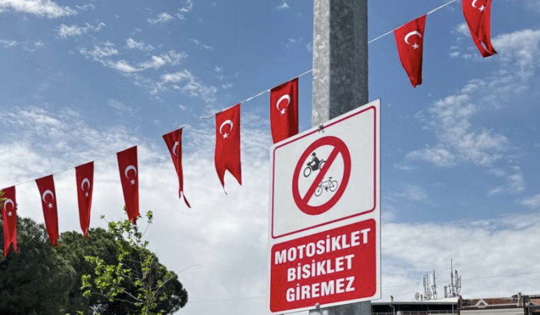 Gönen’de belirlenen alanlarda trafik denetimleri sıklaştırıldı