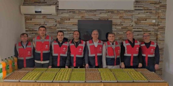 Balıkesir’de 500 mahkûma tatlı dağıtıldı