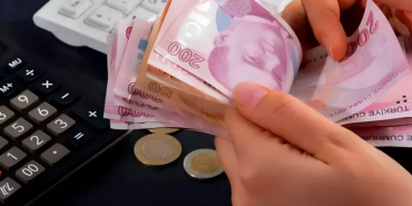 1815499-sgk-uzmani-karakas-acikladi-en-dusuk-emekli-ucreti-belli-oldu-683c0dbe3303b