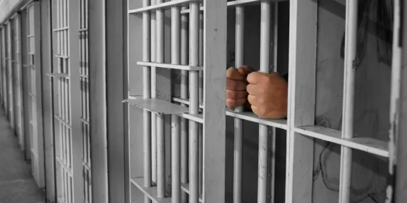 10. Yargı Paketi komisyondan geçti: Görüşmeler 15 saat sürdü