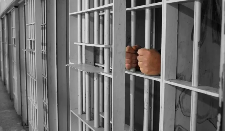 10. Yargı Paketi komisyondan geçti: Görüşmeler 15 saat sürdü