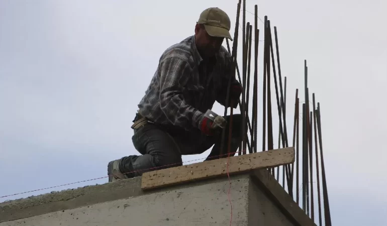 Sözleşmelere hukuk kuralı geldi: Yurt dışında çalışan Türk işçilere yeni güvence
