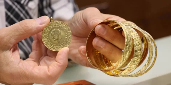 Altında yeni zirveler ufukta: Ons altın 4 bin dolara yaklaşabilir