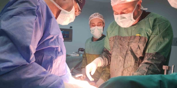 Balıkesir’de ilk, karaciğer sol lobu ameliyatı başarı ile yapıldı