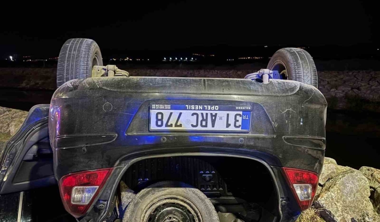 Balıkesir’de trafik kazası: 3 yaralı