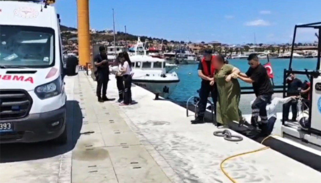 AYVALIK AÇIKLARINDA 1 ŞAHSIN TIBBİ TAHLİYESİ GERÇEKLEŞTİRİLDİ