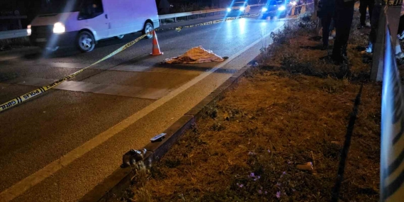 Otomobilin çarptığı yaşlı kadın hayatını kaybetti