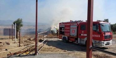 EDREMİT’TE BESİ ÇİFTLİĞİNDE YANGIN PANİĞİ