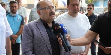 BALIKESİR VALİSİ USTAOĞLU: "ÜÇ İLÇEMİZDE 4 MAHALLEDE YANGINLARLA MÜCADELEMİZ SÜRÜYOR" HAVRAN İLÇESİNDEKİ ORMAN YANGINI İLE İLGİLİ 1 KİŞİ GÖZALTINA ALINDI