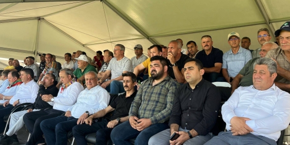 AK Parti Gönen İlçe Başkanı Zekeriya Dağlı, Sebeplili Hüseyin Pehlivan Yağlı Güreşleri’ne Katıldı
