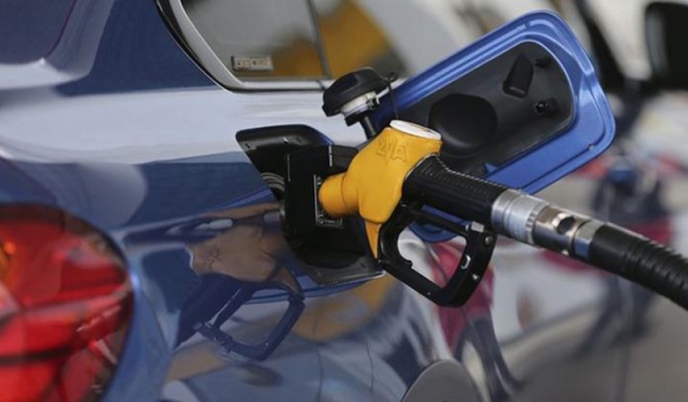 Akaryakıta bu gece yarısı zam geldi, 50 TL’yi aştı! Balıkesir’de son durum…