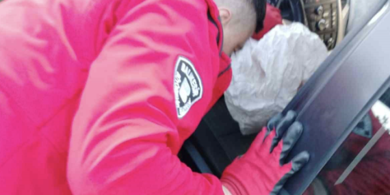 Balya’da otomobil şarampole uçtu; 1 yaralı