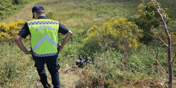 Erdek’te motosiklet direksiyon hakimiyetini kaybetti uçuruma düştü