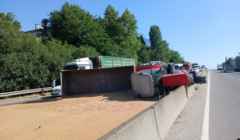 Susurluk’ta trafik kazası: 3 kişi yaralandı