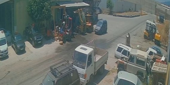 Yıkama makinesini kullanırken elektrik akımına kapılan şahıs hayatını kaybetti