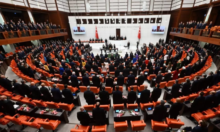 Meclis’te ortaya çıkan salgın Türkiye geneline yayıldı