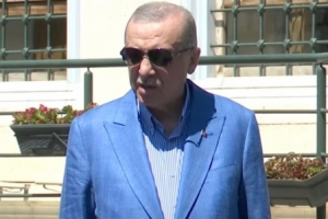 1829201-cumhurbaskani-erdogan-27-ucak-yanginlari-sondurmek-icin-ugrasiyor-68836f41aa477