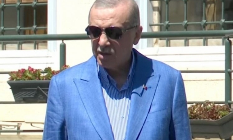 Cumhurbaşkanı Erdoğan: 27 uçak, 105 helikopter yangınlarla mücadele ediyor