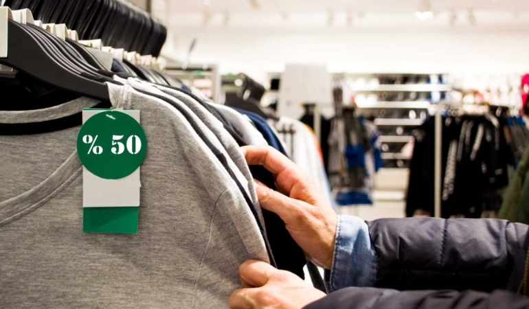 Sahte indirimlere karşı yeni dönem: Etiketlerde ’10 gün kuralı’ başlıyor