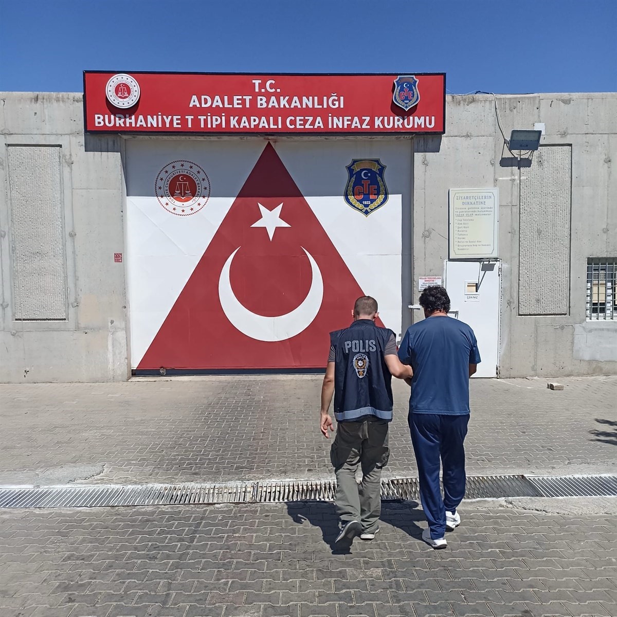 24 YIL 8 AY HAPİS CEZASI İLE ARANAN ŞAHIS BURHANİYE'DE YAKALANDI