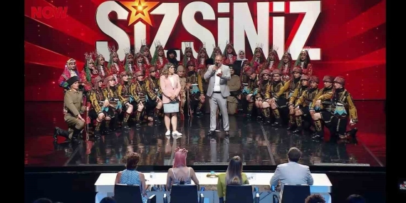 Balıkesirli lise öğrencilerinin Kuvayı Milliye gösterisi yarı finale kaldı