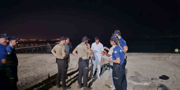 ÖREN'DE SAHİLDE İZİNSİZ HAVAİ FİŞEK GÖSTERİSİNE CEZA