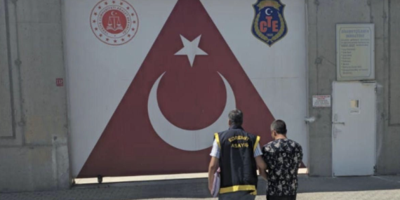 Balıkesir’de hapis cezası olan 18 kişi tutuklandı