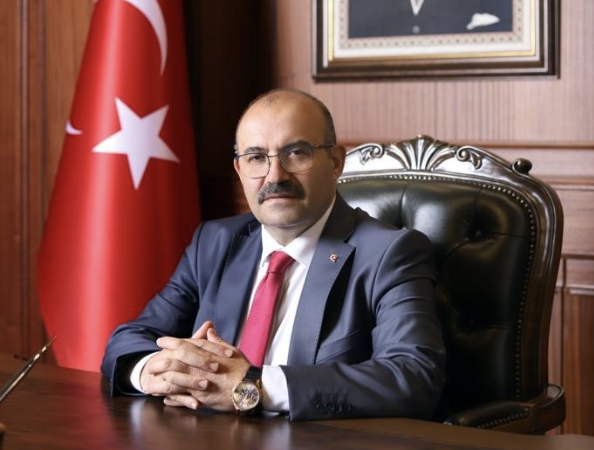 Vali İsmail Ustaoğlu, “15 Temmuz, vatan sevgisinin, cesaretin, fedakarlığın ve sarsılmaz inancın destanıdır”