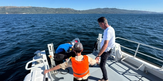 Erdek’te deniz polisinden başarılı kurtarma operasyonu