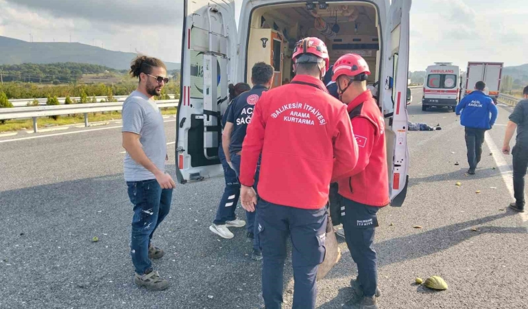 İstanbul-İzmir Otoyolu’nda kamyonet otomobille çarpıştı: 1 ölü, 1 yaralı