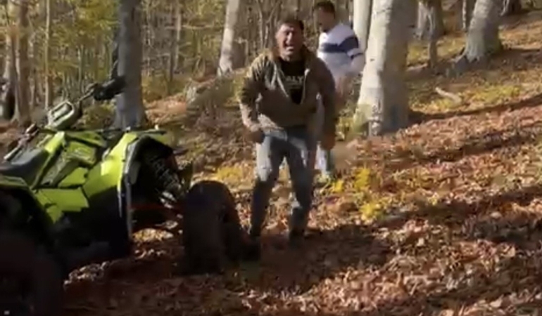 ATV İLE TAKLA ATTI
