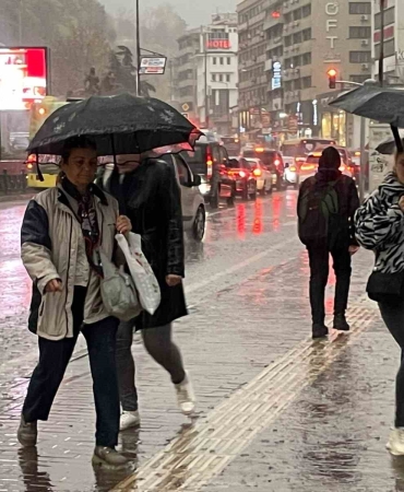 BALIKESİR'DE EKİM YAĞIŞINDA 100 KATLIK ARTIŞ