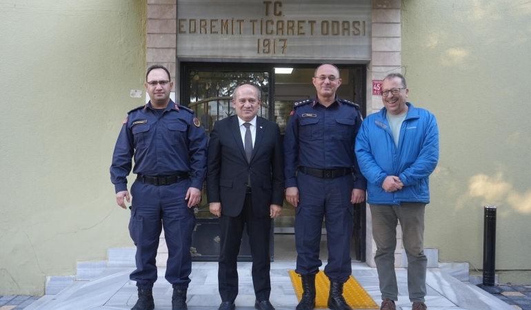 BALIKESİR İL JANDARMA KOMUTANI MURAT ÖZER'DEN EDREMİT TİCARET ODASINA ZİYARET